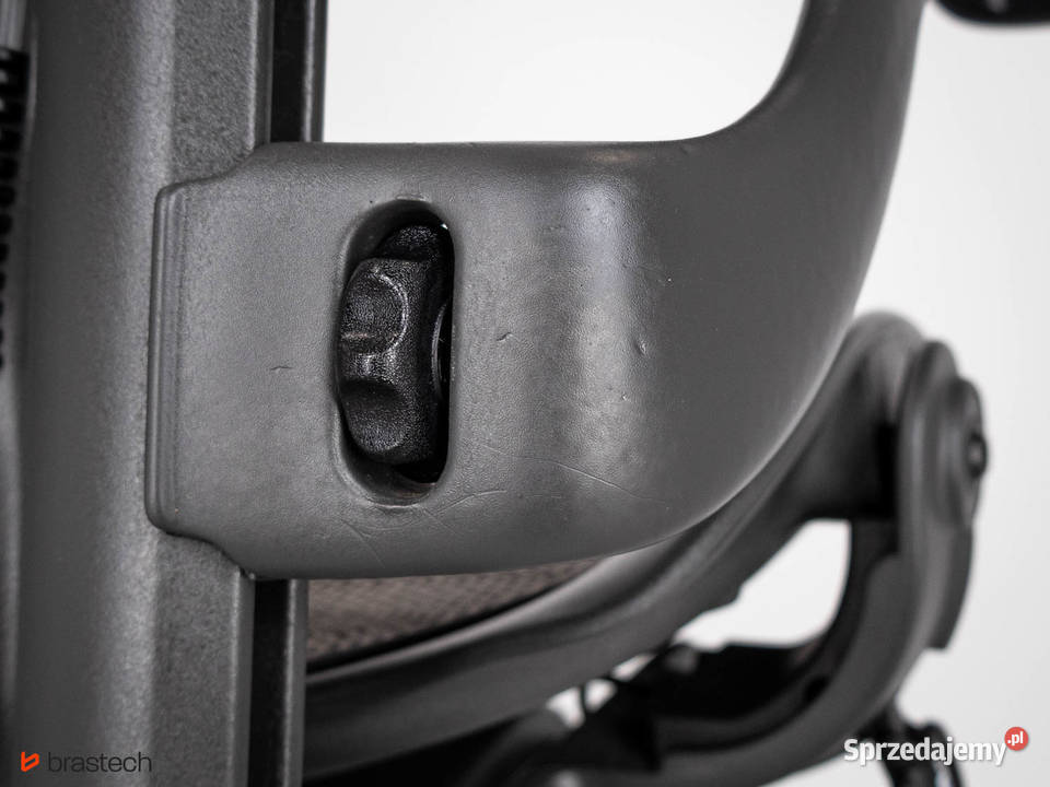 Fotel biurowy Herman Miller Aeron Classic B z Sątoczno