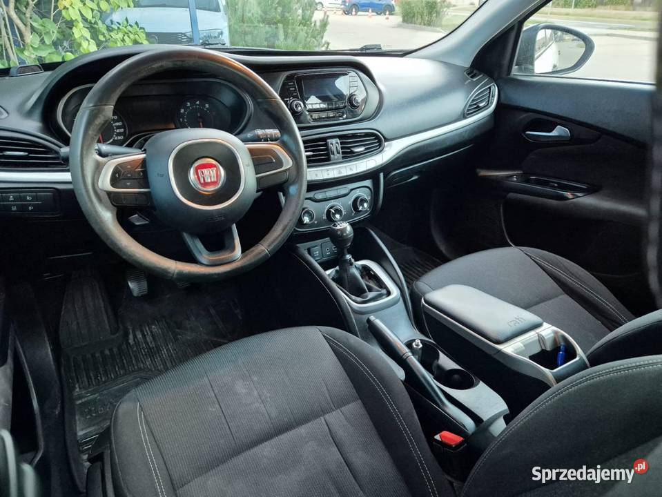 FIAT TIPO 14 benzyna LPG 2017r Warszawa