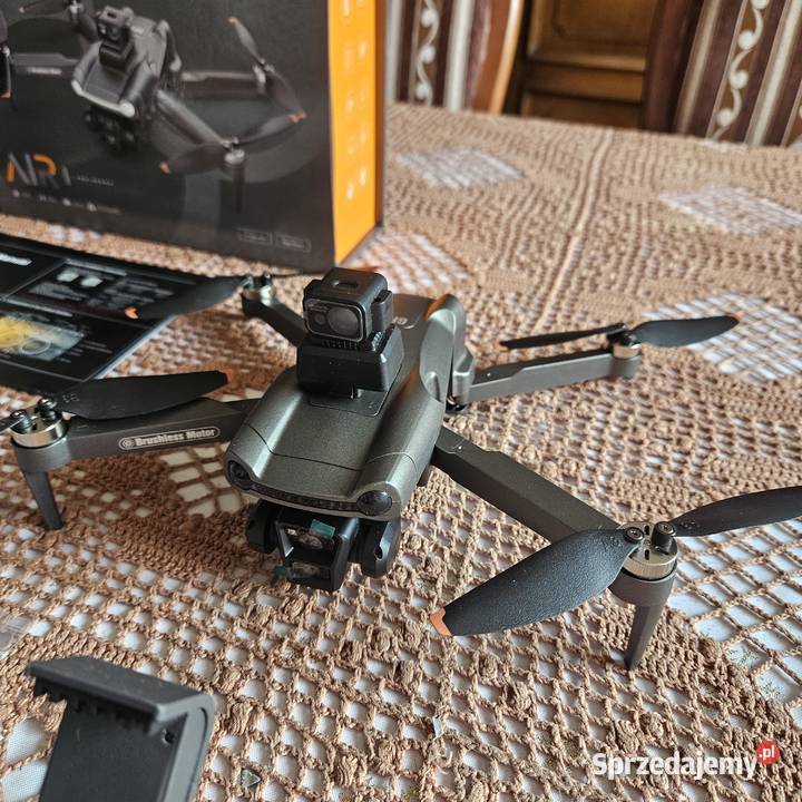 Dron wypasiony nigdy nie używany