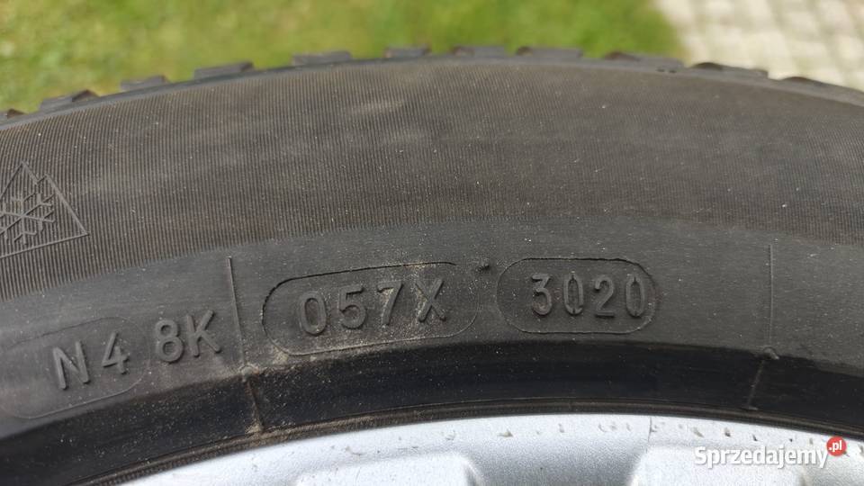 Koła zimowe BF Goodrich 22555 R17 felgi Borówno