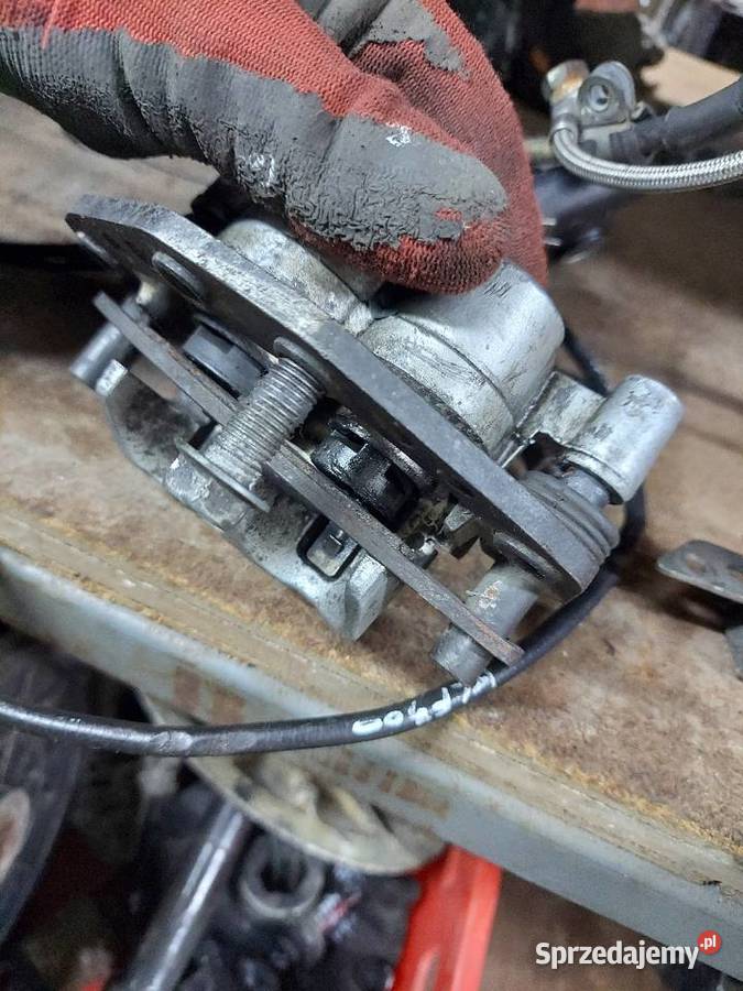 Suzuki DR 800s big zacisk hamulec przód przedni Jelenia Góra