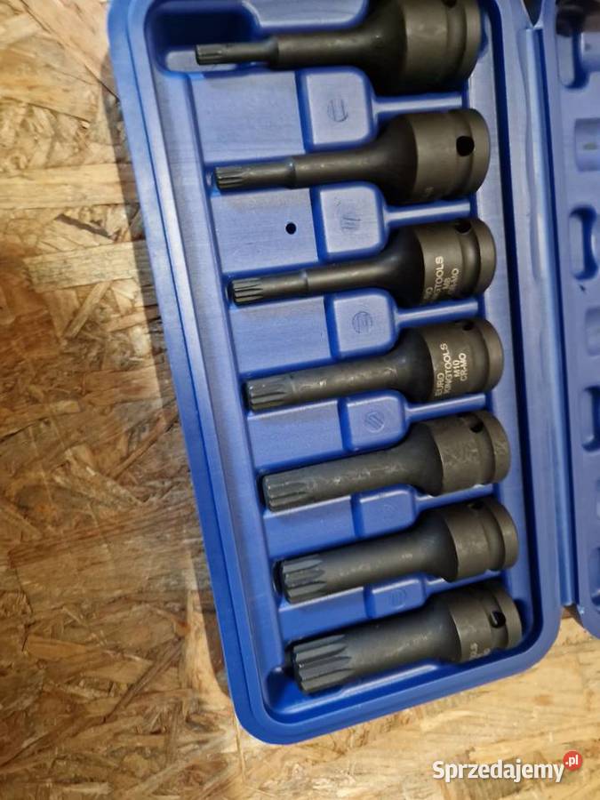 KLUCZE NASADKI DO PIAST ZAWIESZENIA GWIAZDKA Głogowa