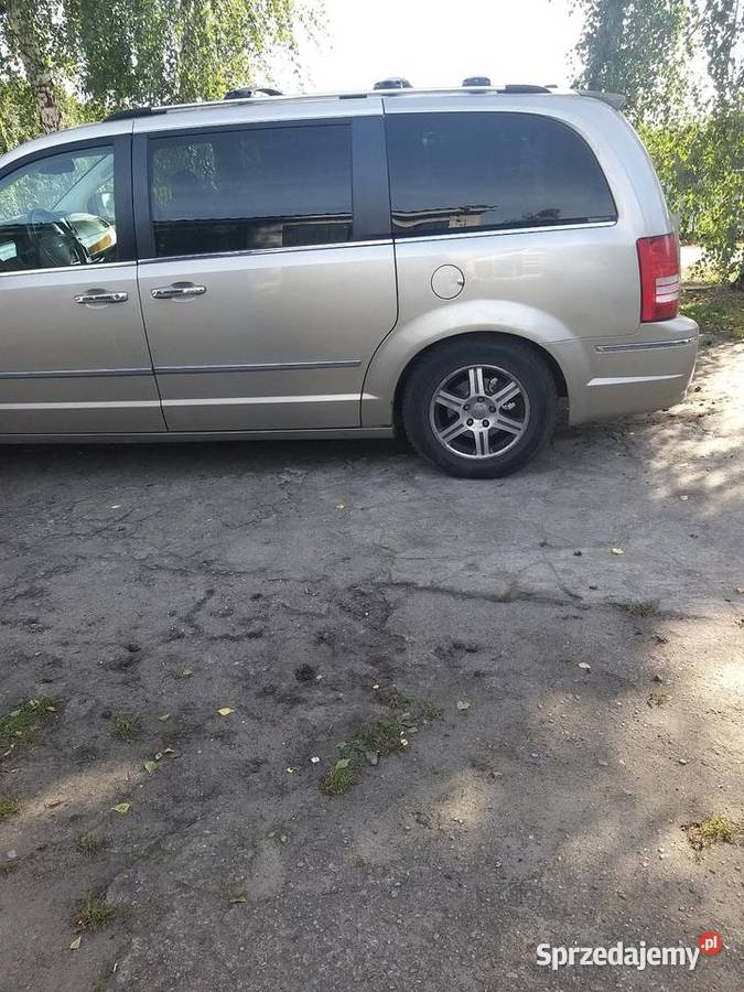 ZDERZAK PRZEDNI ZŁOTY CHRYSLER TOWN COUNTRY 0810 wielkopolskie