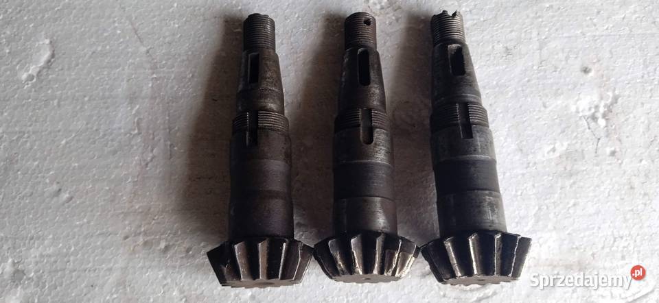 Wałek atakujący do przystawki kątowej Jasieniec