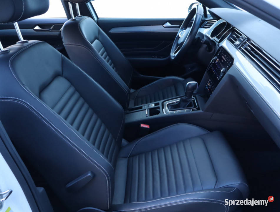 VW Passat 20 TDI czujnik zmierzchu Łódź