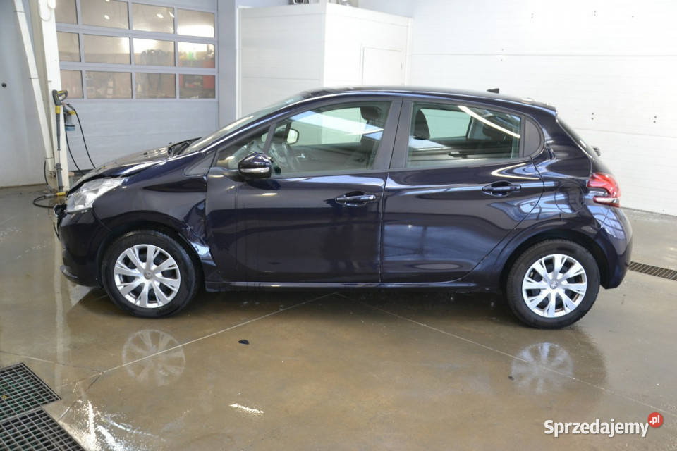 Peugeot 208 15 HDI 100 oszczędny nawigacja klima Kęty