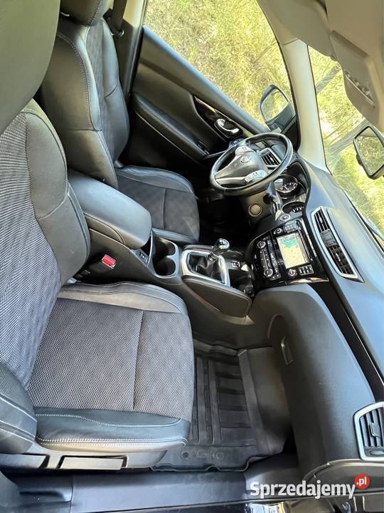 Nissan Qashqai 16t benzyna serwisowany super relingi dachowe Ełk