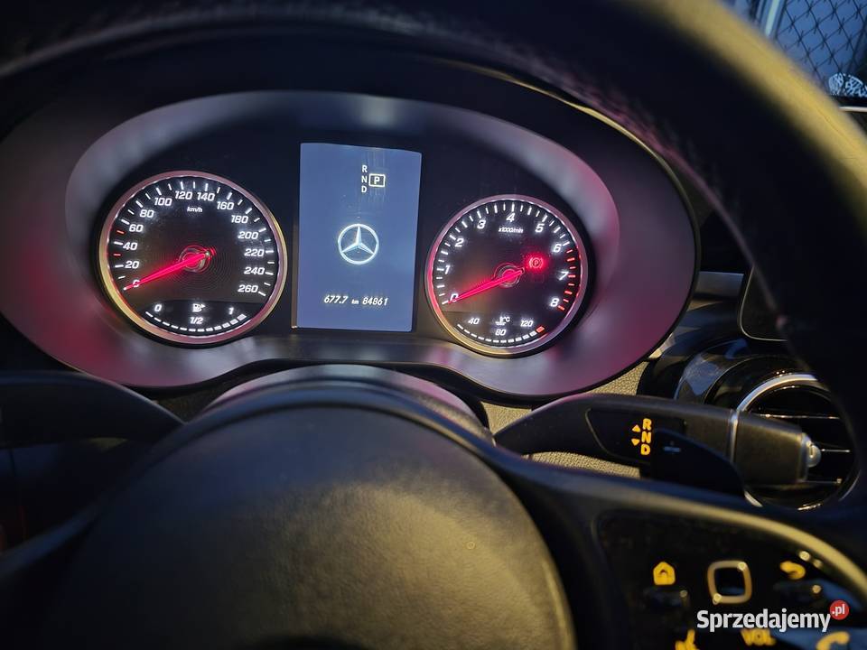 Mercedes C160 W205 kamera cofania