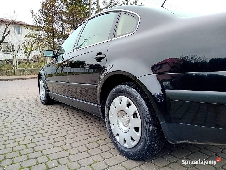 VW Passat B5 Fl 19 TDI Oryginalny lakier Mały 4/5 Raciąż