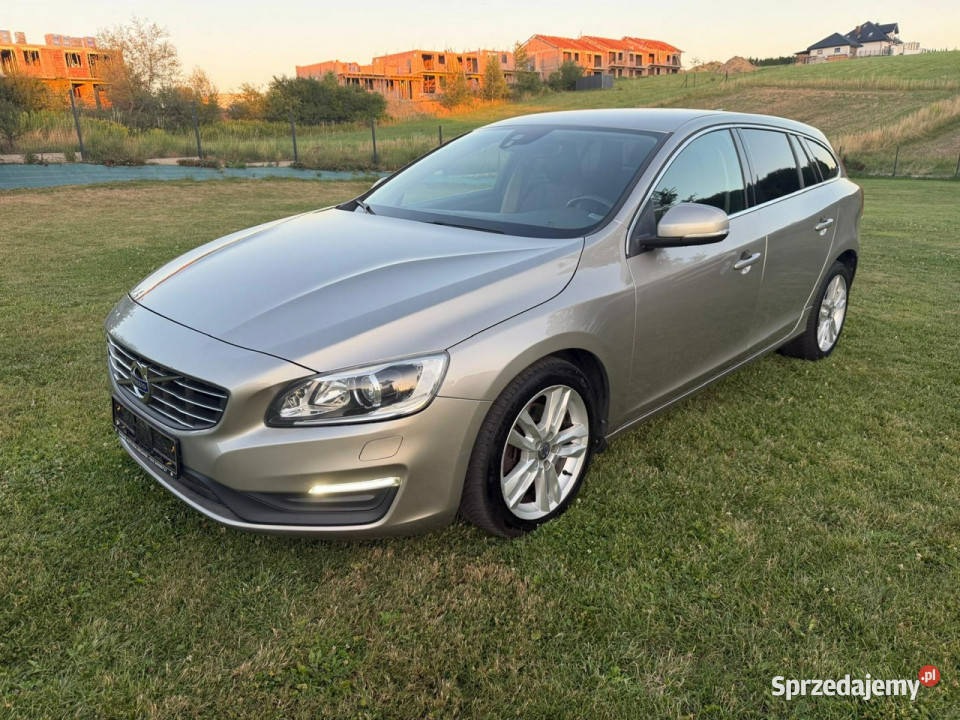 Volvo V60 Perfekcyjny Automat Bezwypadkowy I Rzeszów sprzedam
