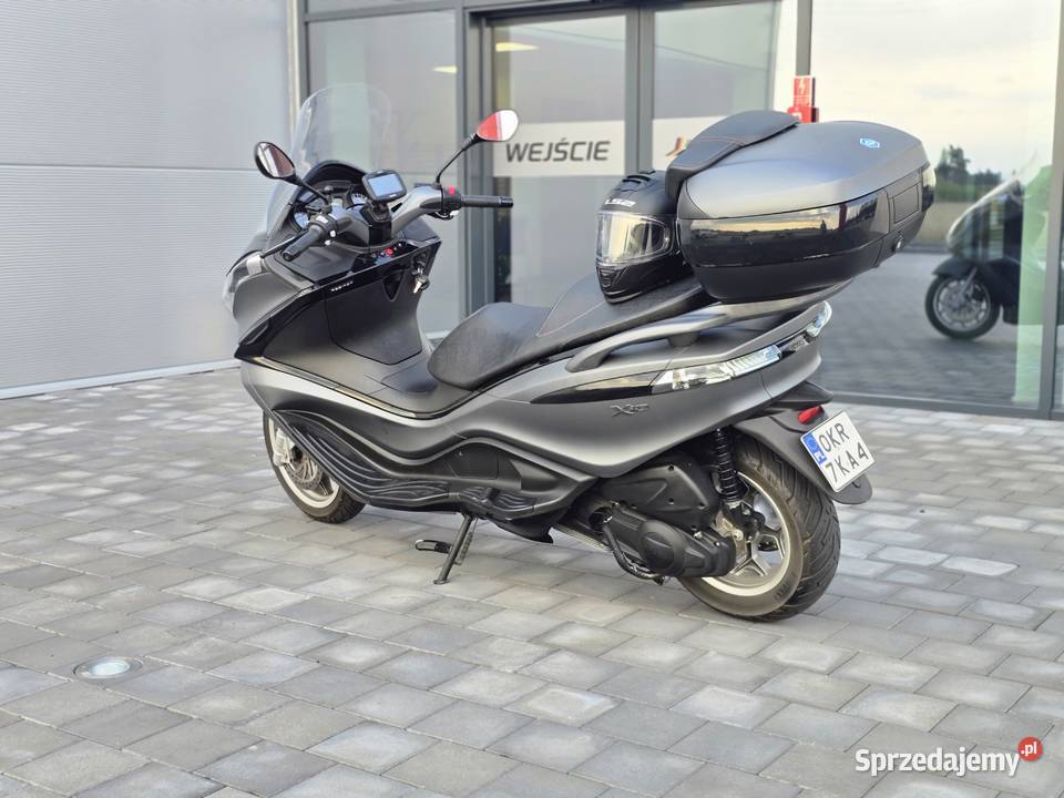 Piaggio x10 1253 maxi skuter 125cm3