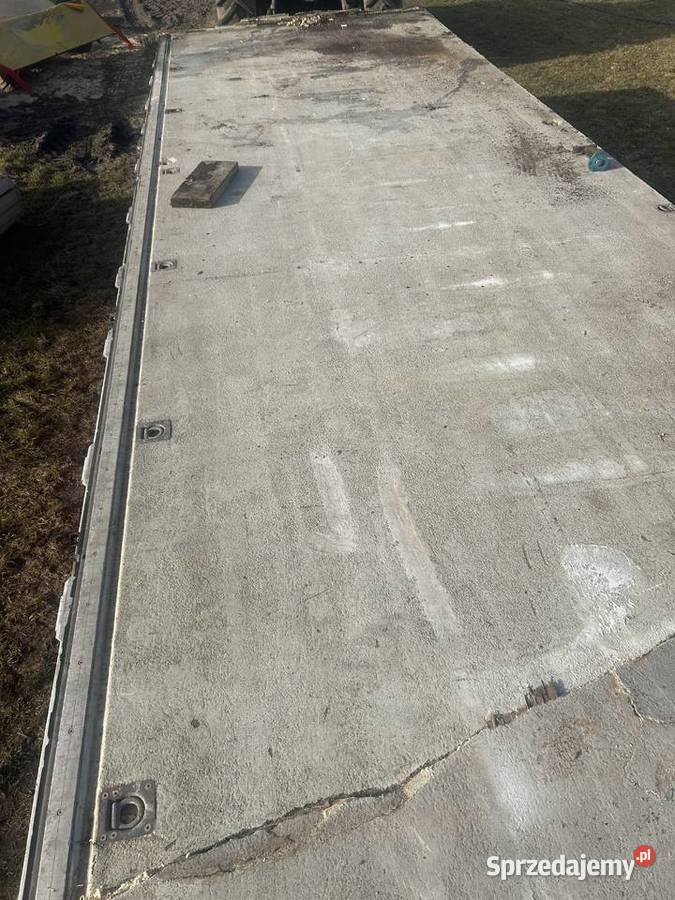 Przyczepa do bel skrzyń skrzyniopalet dłużyca nieuszkodzony Potworów