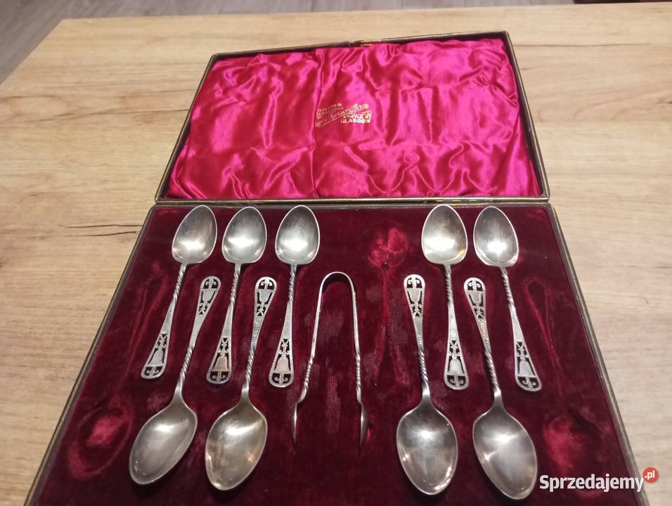 komplet łyżeczek z szczypcami w oryginalnym etui Biłgoraj