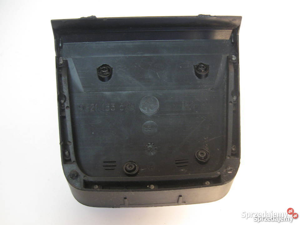 LOGO ZNACZEK EMBLEMAT PEUGEOT 306