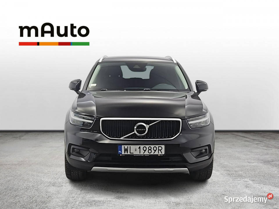 Volvo XC 40 B4 B Momentum Pro Z Polskiego Salonu Zarejestrowany w Polsce Warszawa sprzedam