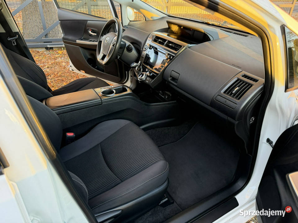 Toyota Prius 18 HSD 136 Bezwypadkowy Serwisowany 1798cm3 mazowieckie Otwock Mały