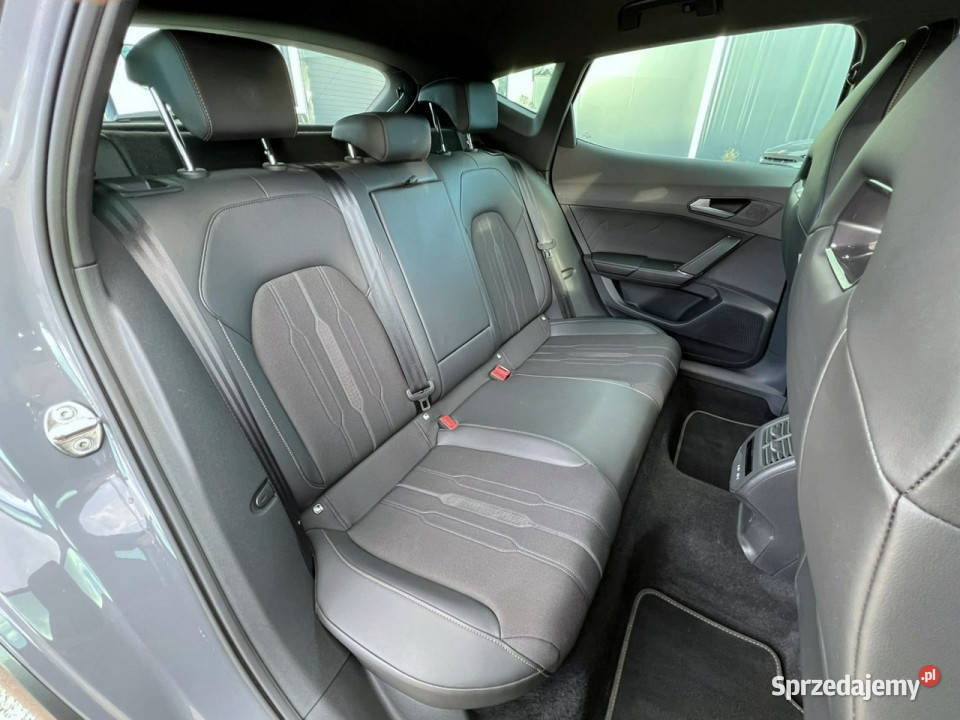 Cupra Formentor 20TSI 190 2024 4Drive 1WŁ gniazdo USB Kielce