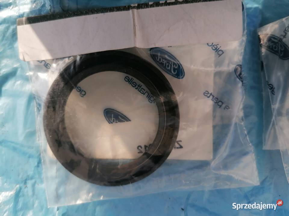 USZCZELNIACZ WAŁU KORBOWEGO FORD MAZDA 9E5G 6700 Piaseczno