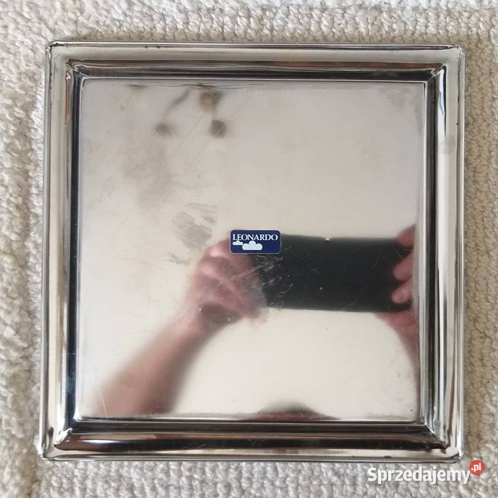 Stalowa taca Leonardo Warszawa