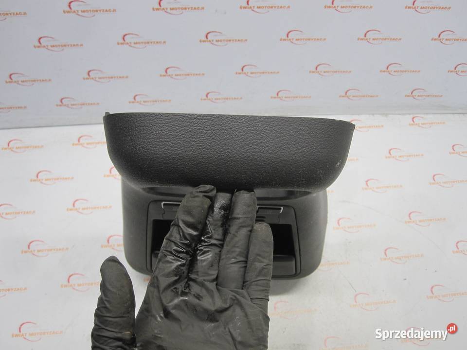 VOLKSWAGEN TIGUAN 5N 08r konsola środkowa Kielce