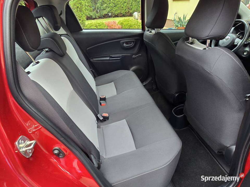 Toyota Yaris 15 VVTi 57 piękny bordowy kolor Karczew sprzedam