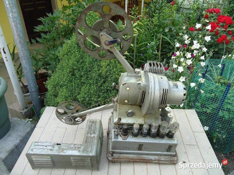 Kolekcjonerski projektor filmowy Polski lampowy Pozostałe małopolskie Nowy Sącz