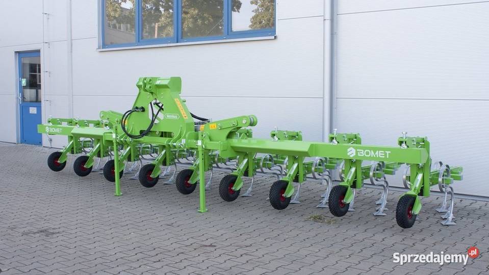 Pielnik składany hydraulicznie Bomet Nembus 7 Rzędziany