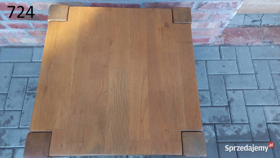 Dębowy stolik kawowy kwadratowy HH 724