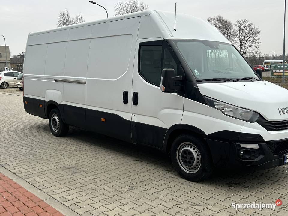 Maxi niski przebieg automat Wola Skorzęcka