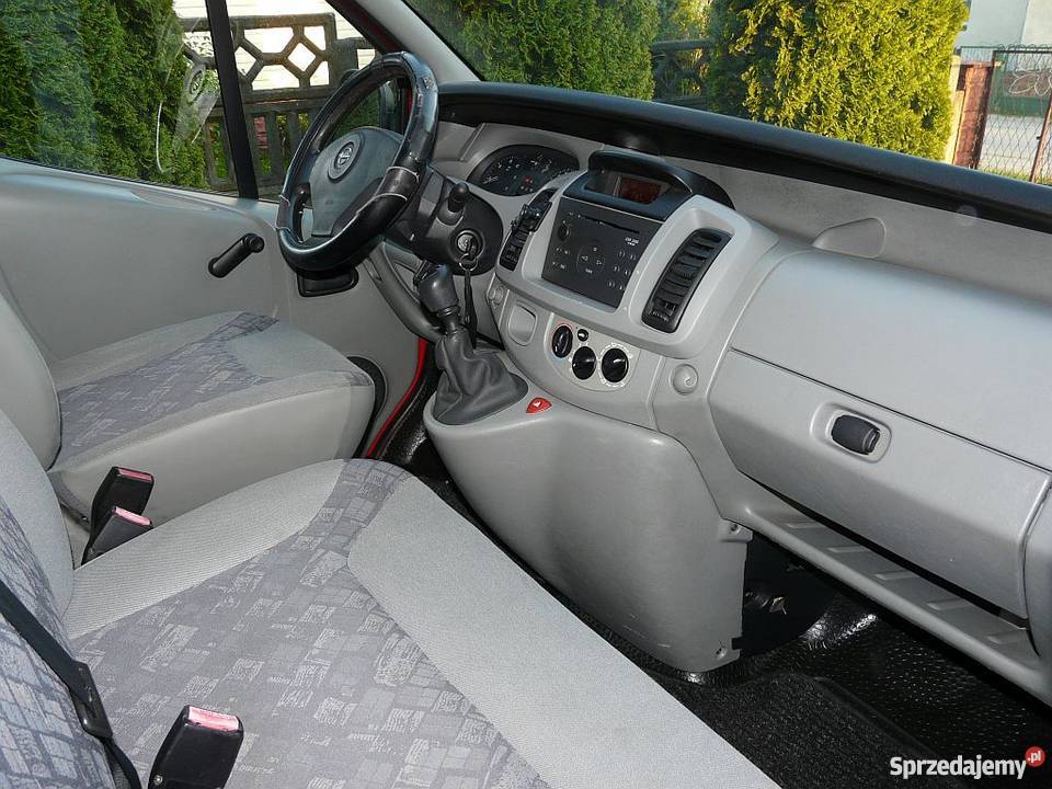 OPEL VIVARO 19 DTI długi long osób Holenderka welurowa tapicerka Kielce