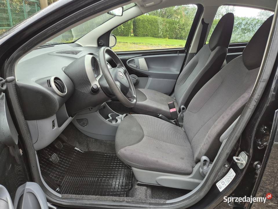 Toyota Aygo 5 drzwi10 benz 68 Klimatyzacja Bujaków