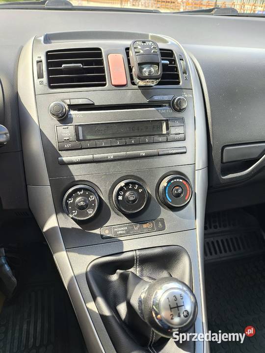 Toyota Auris 16 Benzyna LPG 5 Drzwi Klimatyzacja centralny zamek Chełm