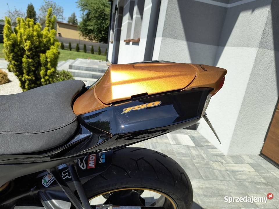 GSX R 750 sportowy Suzuki Białobrzegi
