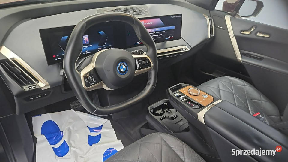 BMW iX xDrive40 766kWh Z Polskiego Salonu Warszawa