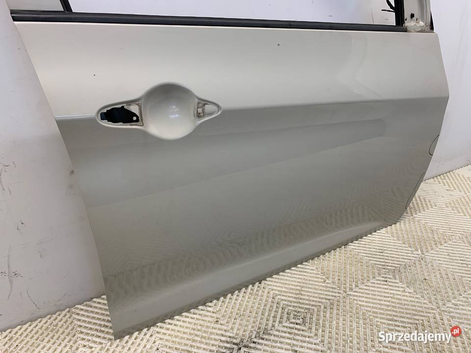 DRZWI PRAWY PRZÓD KIA PICANTO II Hatchback 1117 osobowe sprzedam