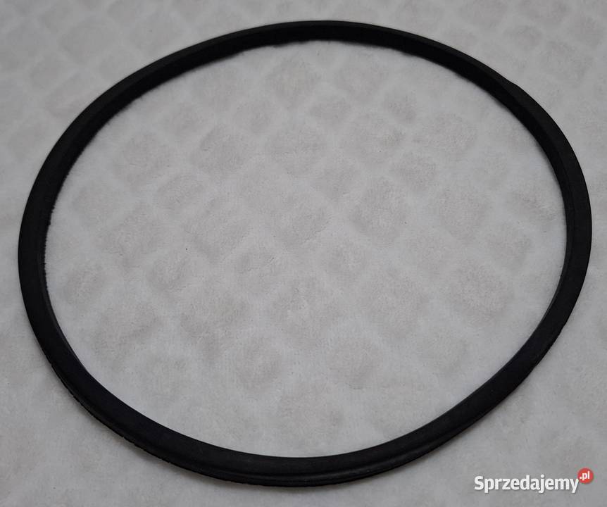 Uszczelka rantu zewnętrznego osłony silnika do Części i Akcesoria Czeladź