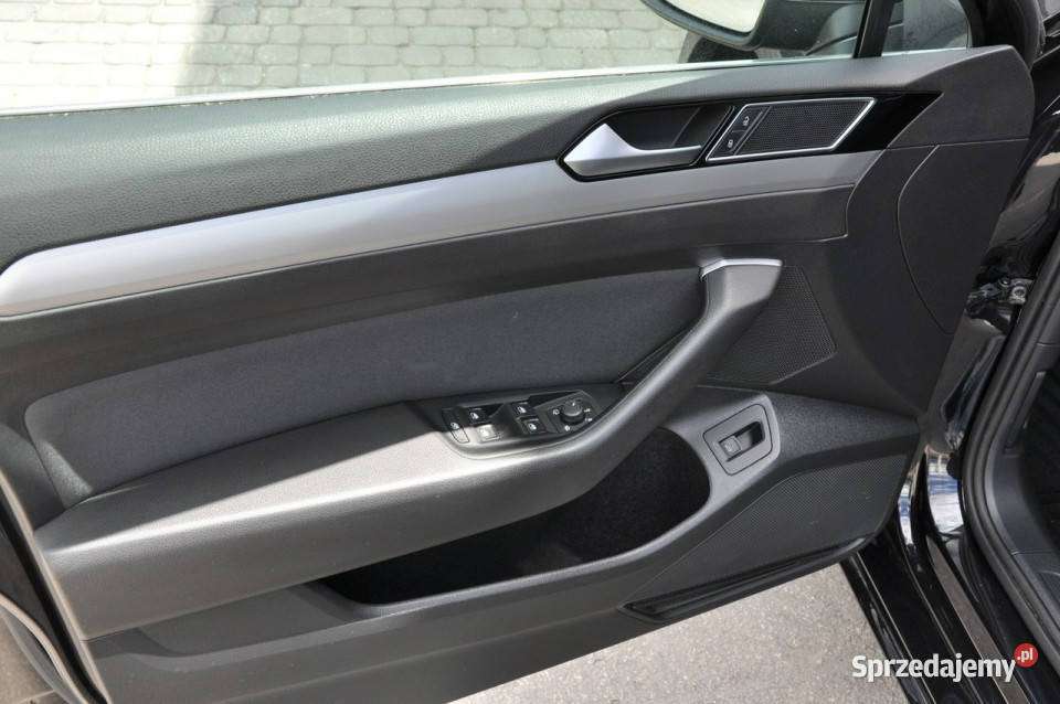 Volkswagen Passat 18 TSI 180 Comfortline Polski benzyna Stalowa Wola sprzedam