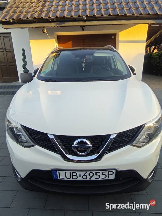 Nissan Qashqai Automat mały przebieg kamery 360 Rok produkcji 2015 Dominów