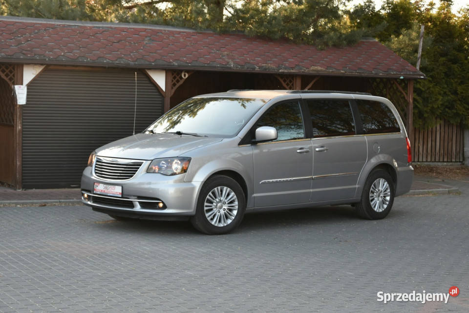 Chrysler Town Country S 36 V6 292 2014r Skóra komputer pokładowy Kampinos