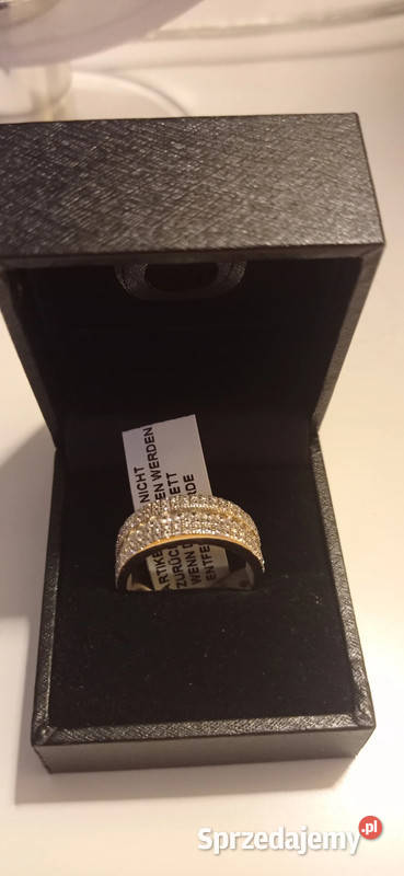 Pierścionekobrączka wysadzana cyrkoniami 15 NOWY Warszawa