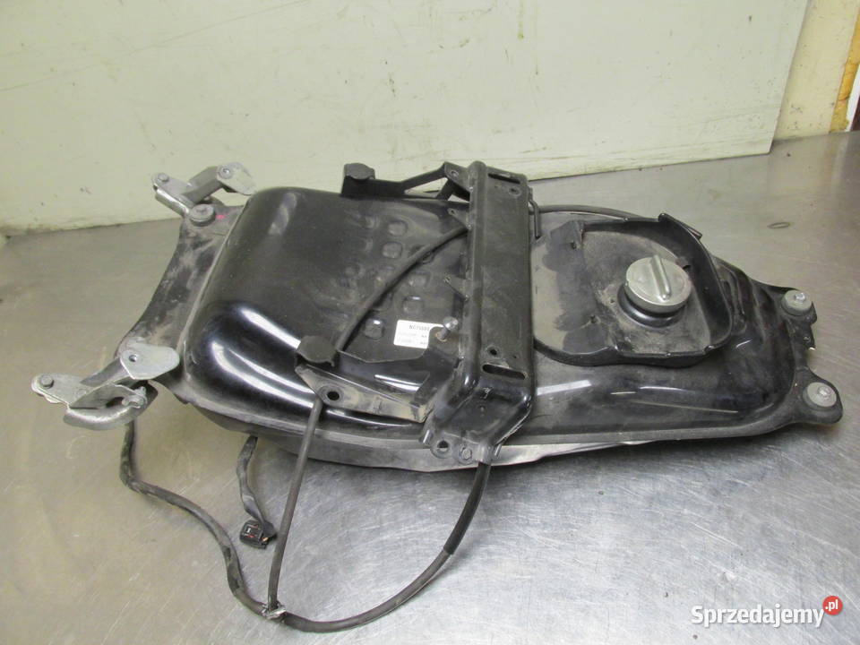 Bak zbiornik paliwa pompa Honda NC 750 Integra Sandomierz