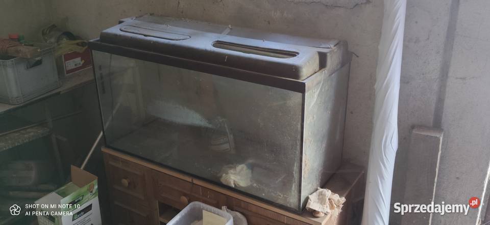 Sprzedam akwarium na 200 litrów Tuczempy sprzedam