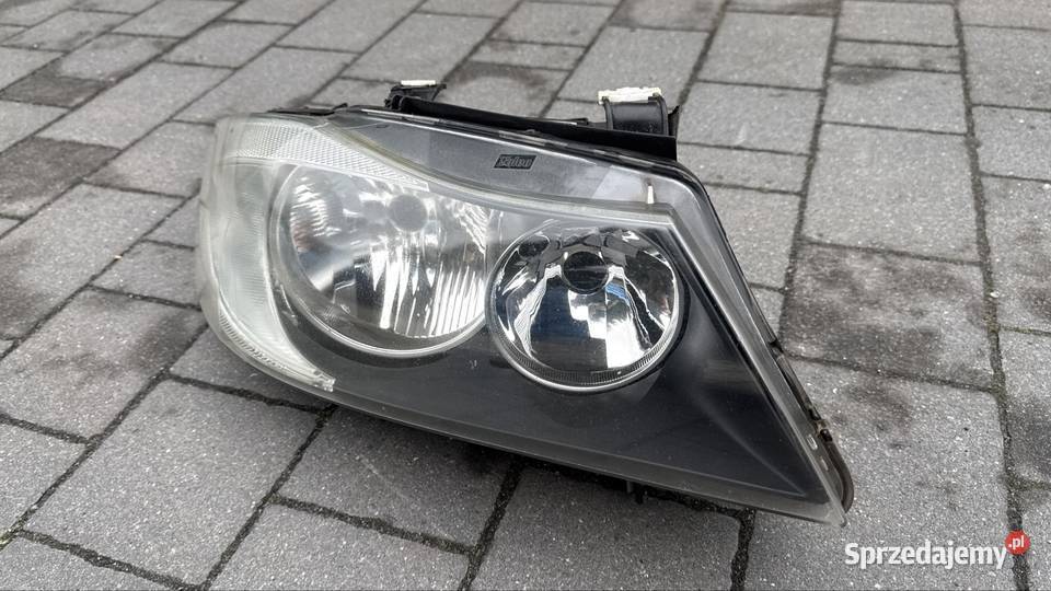 Lampa prawa BMW E90 E91 przedlift reflektor Radom