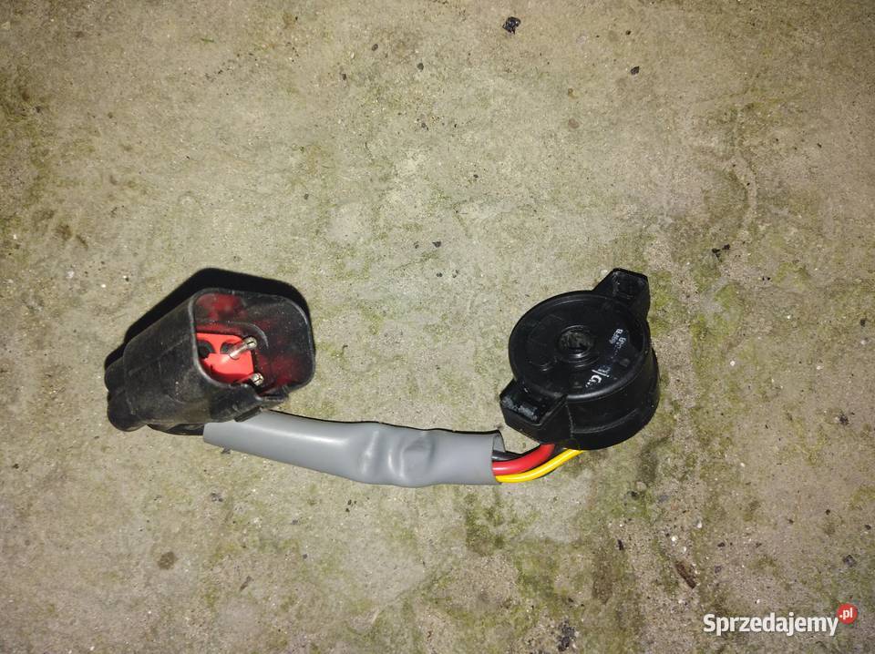 Sprzedam kostka do stacyjki do ford Fiesta Pozostałe świętokrzyskie Oleśnica