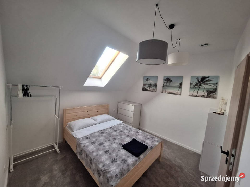 Nadarzyn dom 135 m2 salon 3 sypialnie 2 łazienki 2 piętra