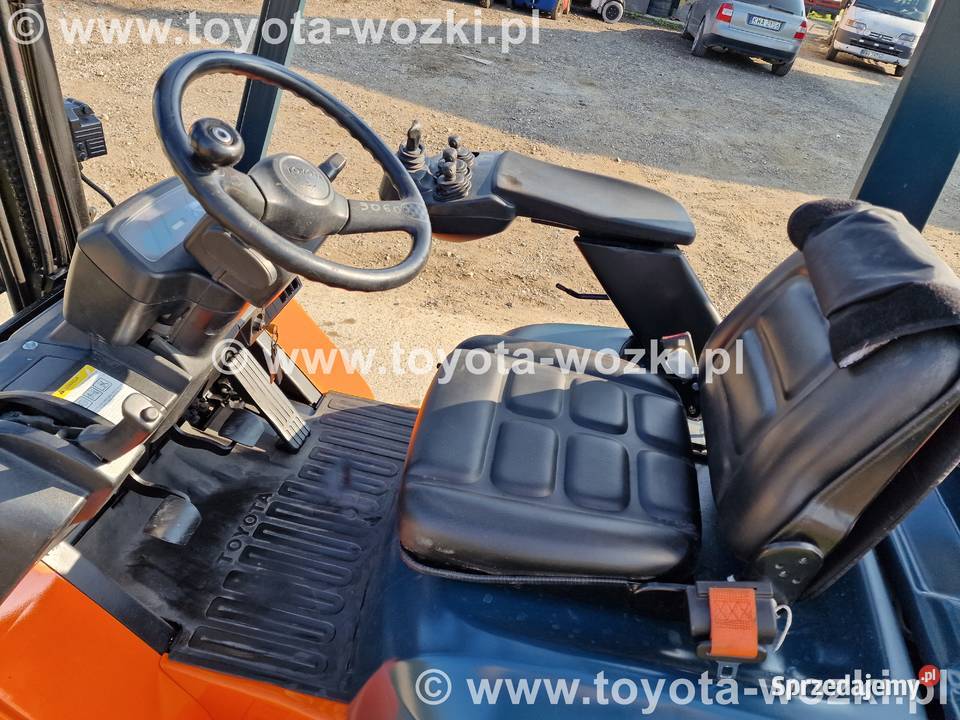 Wózek widłowy TOYOTA 7FG15 wózki widłowe TOYOTA śląskie Tychy