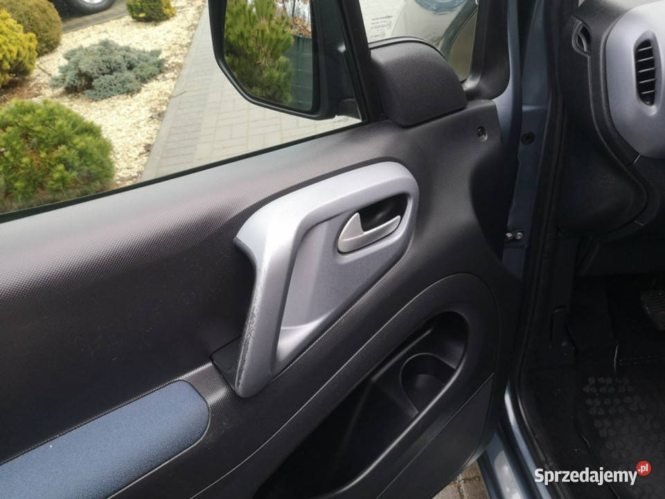 Citroen Berlingo 16 HDI 111 KlimatronicTempomat Samochody osobowe