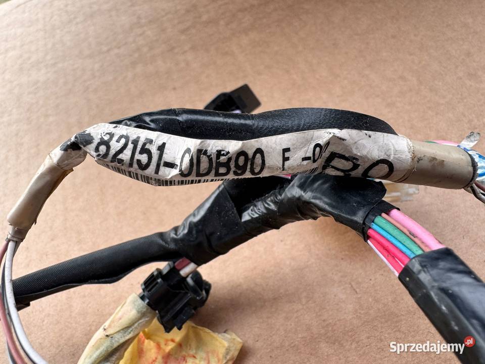 Wiązka drzwi prawy przód Toyota Yaris III 1120 osobowe małopolskie Brzesko sprzedam