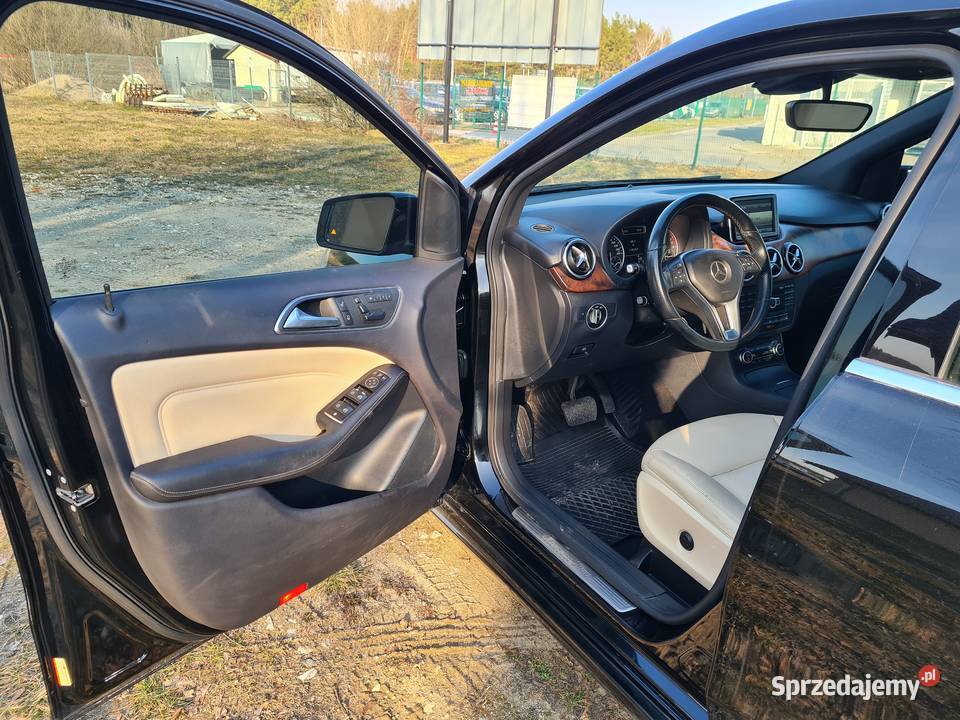 Mercedes Benz B250 Benzyna Automat Skóry Pakiet CD Olsztyn