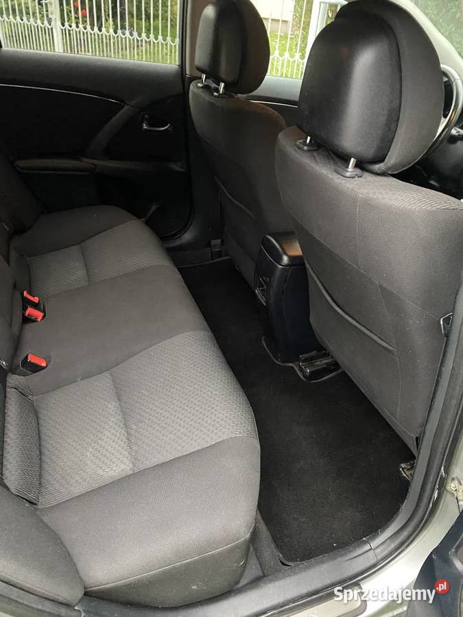 Toyota Avensis T27 Świdnica